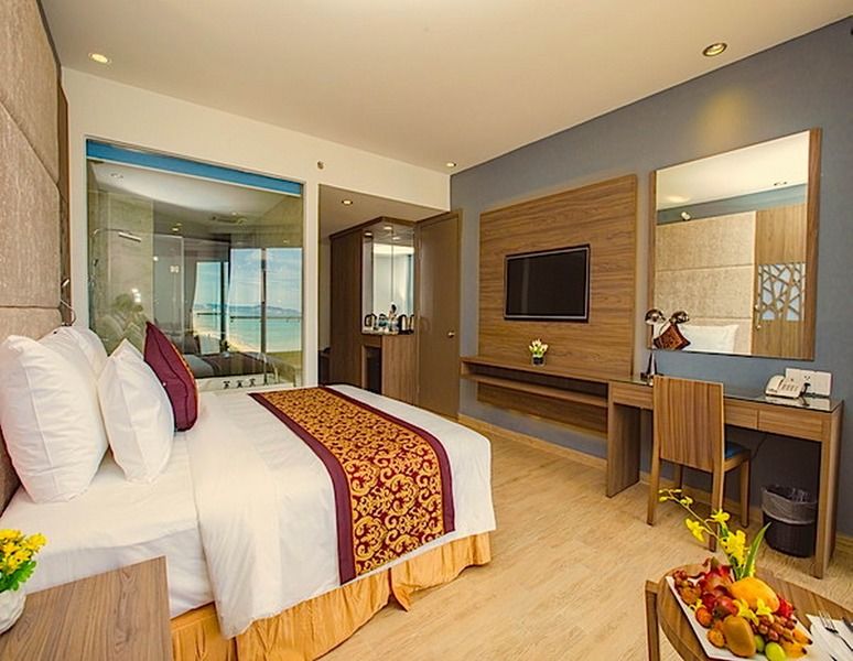 Golden Peak Resort&Spa Mieu Ong Buitenkant foto