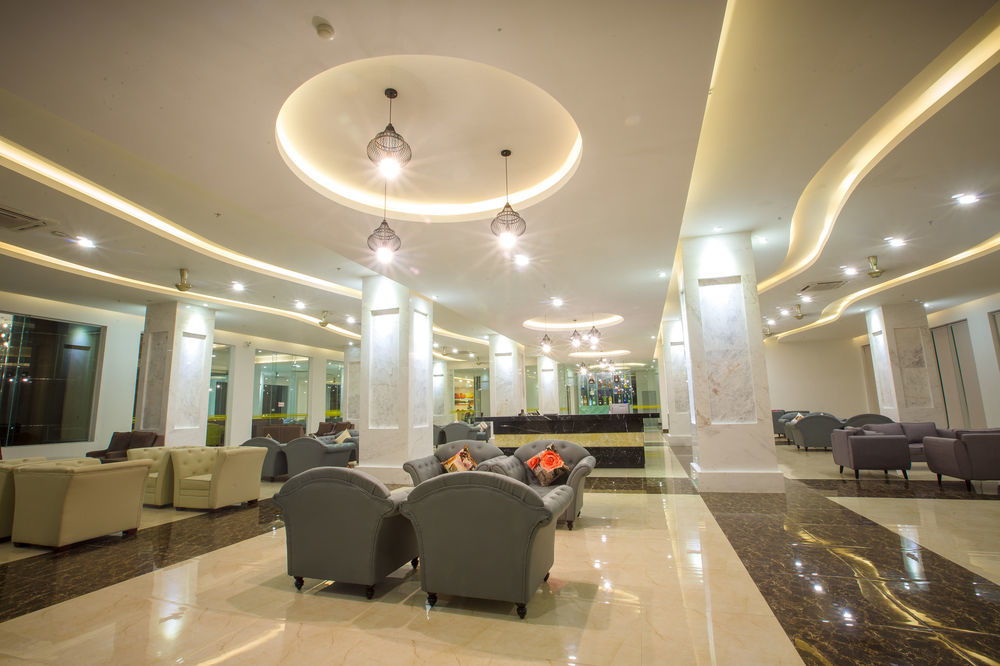 Golden Peak Resort&Spa Mieu Ong Buitenkant foto