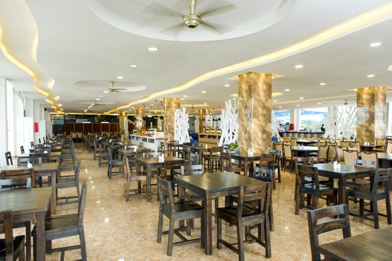 Golden Peak Resort&Spa Mieu Ong Buitenkant foto