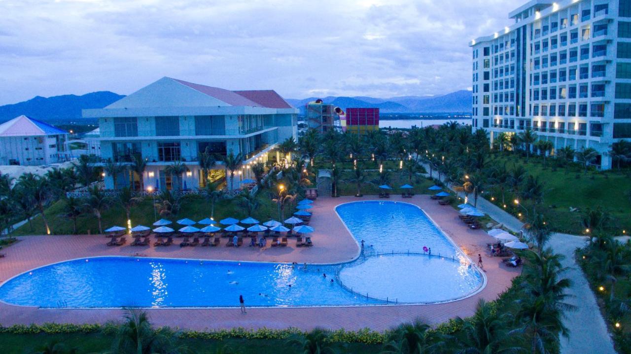 Golden Peak Resort&Spa Mieu Ong Buitenkant foto