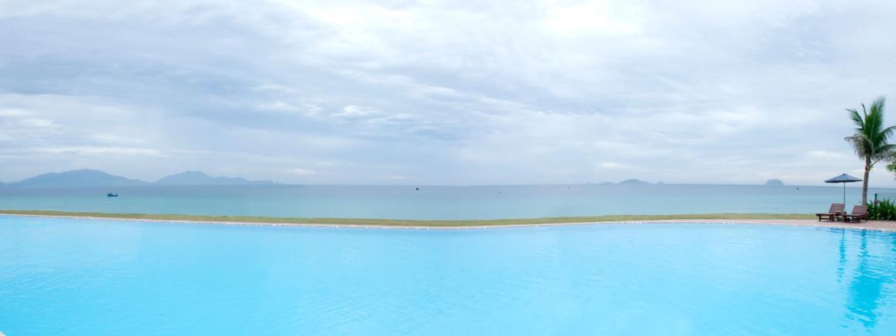 Golden Peak Resort&Spa Mieu Ong Buitenkant foto